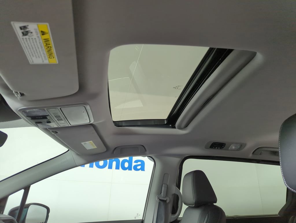 Certified 2024 Honda Odyssey EX-L image 17