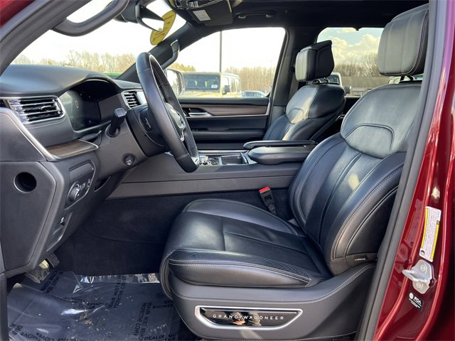 Certified 2024 Jeep Grand Wagoneer L 4WD image 3