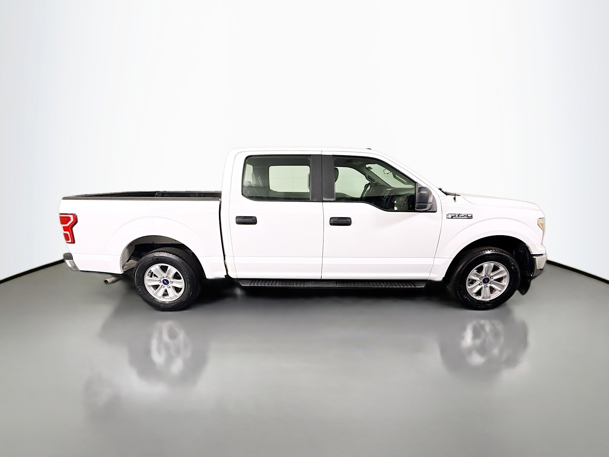 Used 2019 Ford F150 XL w/ Equipment Group 101A Mid image 11