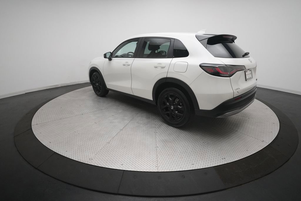 Used 2024 Honda HR-V Sport image 32