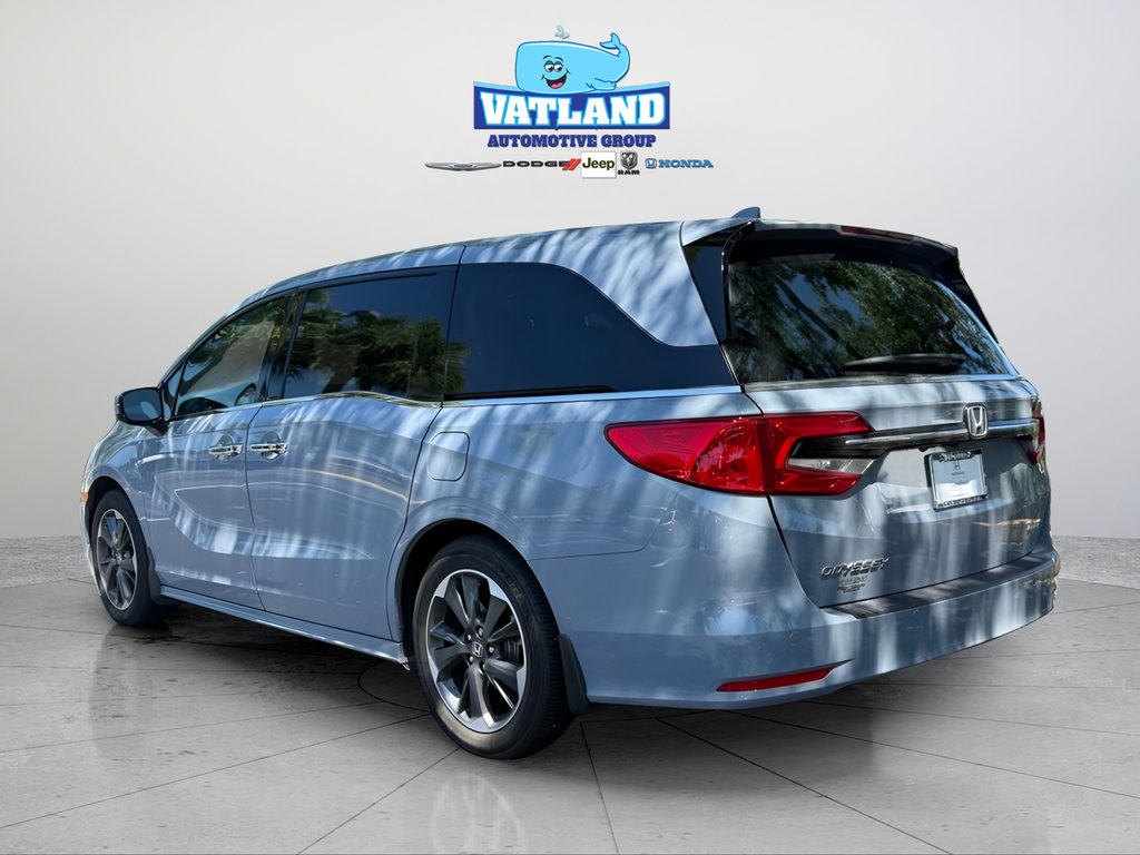 Certified 2024 Honda Odyssey Elite image 3
