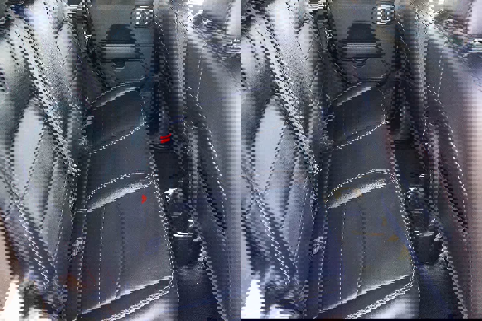 Used 2022 Jeep Wrangler Unlimited Sahara w/ Cold Weather Group image 15