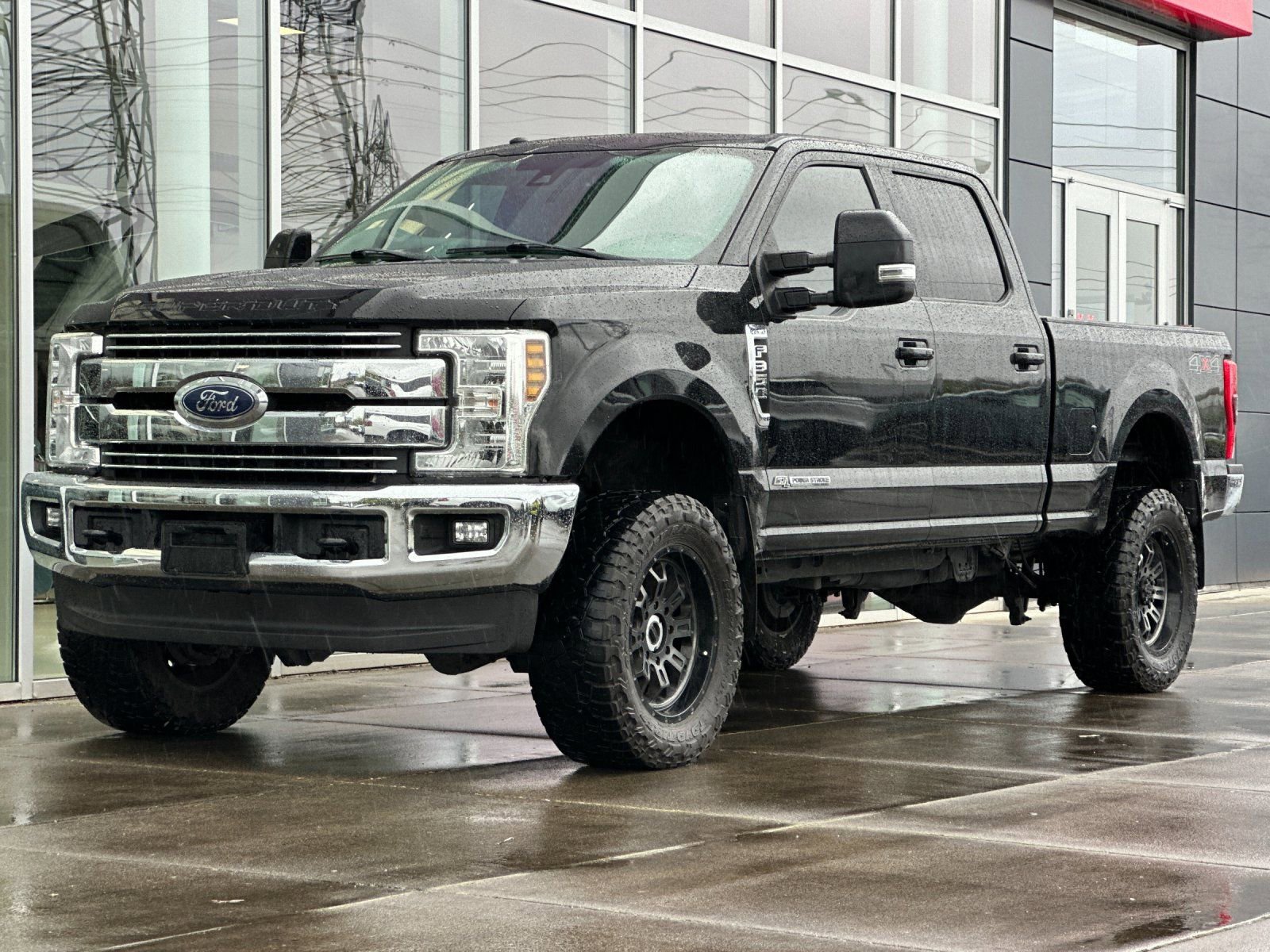 Used 2018 Ford F350 Lariat w/ Lariat Ultimate Package AWD/4WD image 7