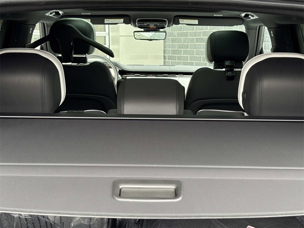 New 2026 Land Rover Range Rover Sport Dynamic SE image 5