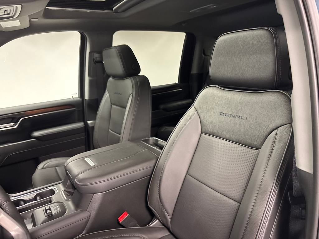New 2025 GMC Sierra 2500 Denali w/ Denali Reserve Package image 25