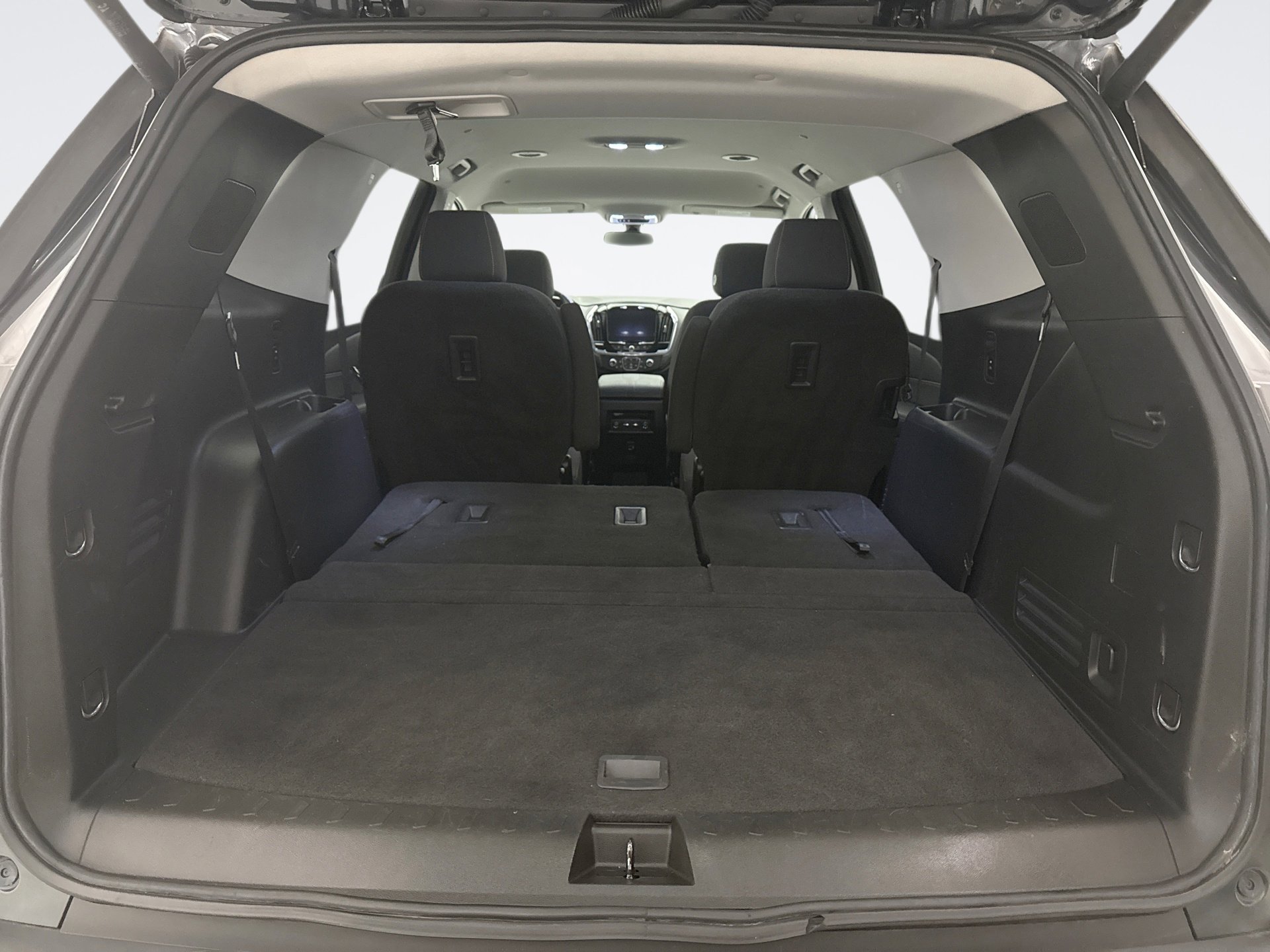 Used 2020 Chevrolet Traverse LT image 22