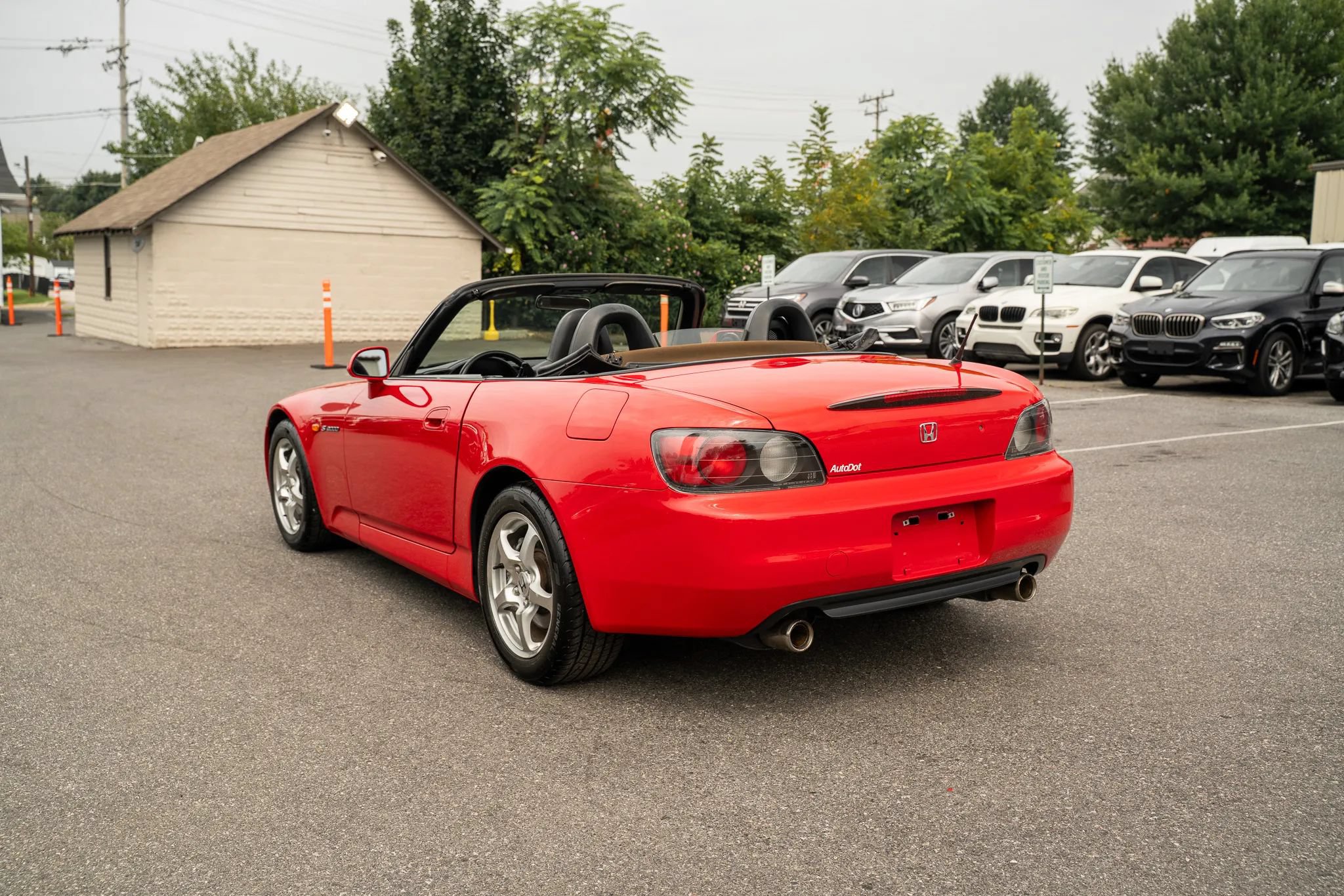 Used 2000 Honda S2000 image 2