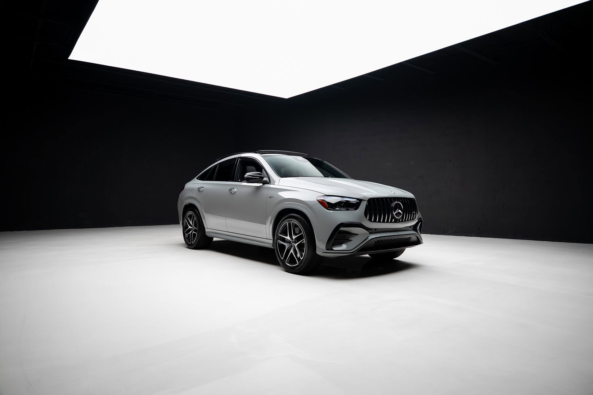 Used 2025 Mercedes-Benz GLE 53 AMG 4MATIC Coupe image 92