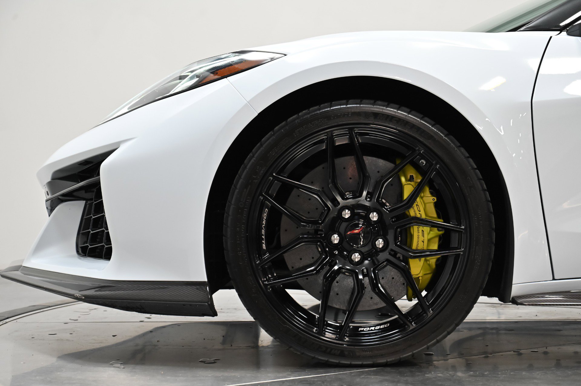 Used 2024 Chevrolet Corvette Z06 w/ Stealth Interior Trim Package image 12