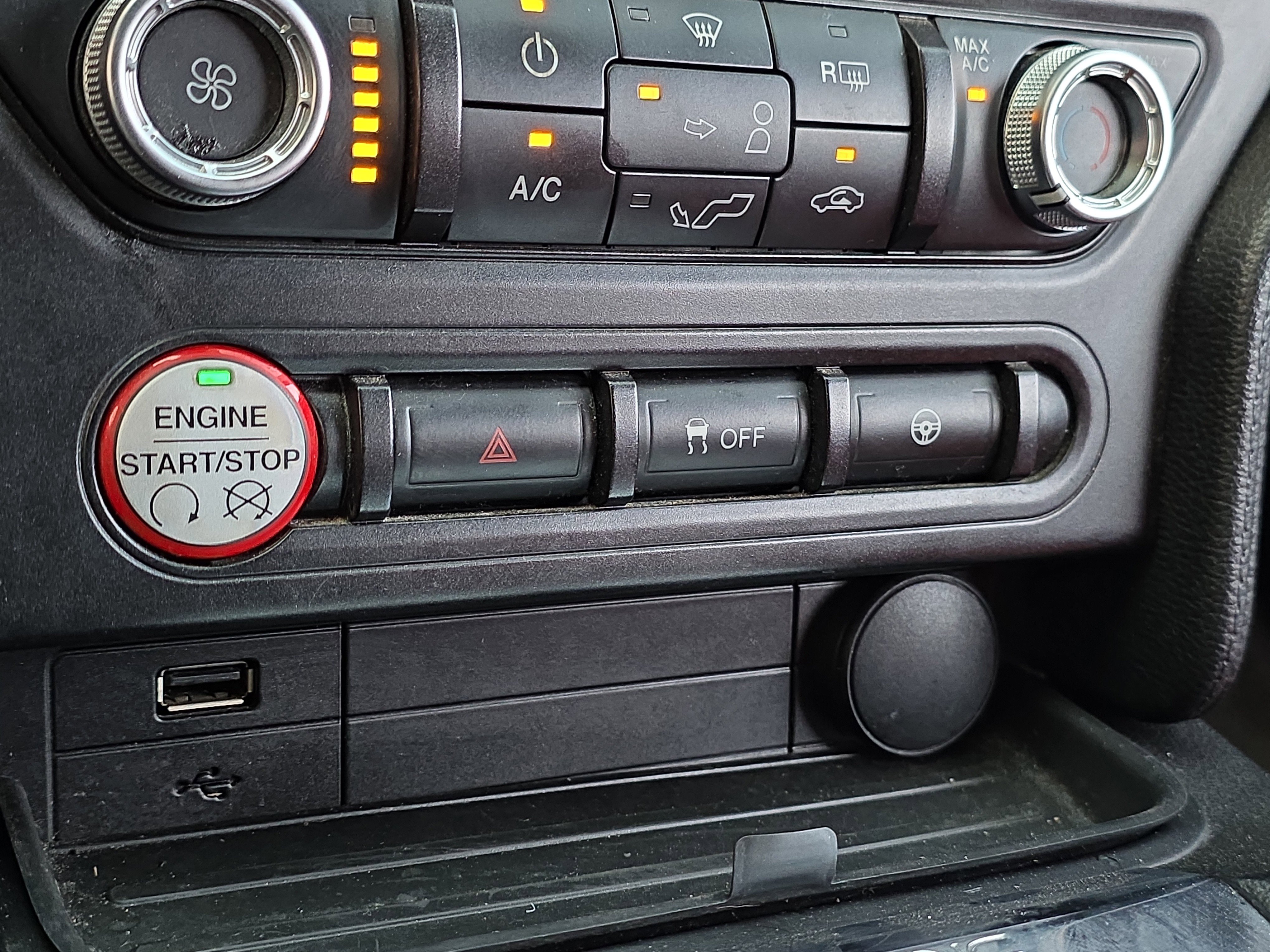 Used 2015 Ford Mustang GT image 21