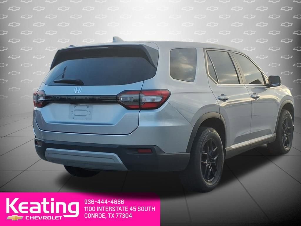 Used 2025 Honda Pilot EX-L image 6