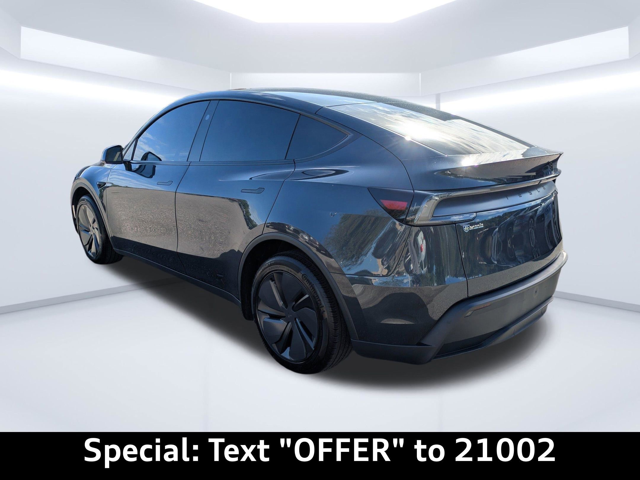 Used 2026 Tesla Model Y 2WD image 5