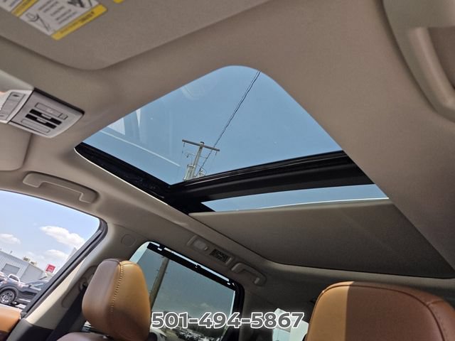 Used 2025 Nissan Pathfinder Platinum w/ Cargo Package FWD image 10