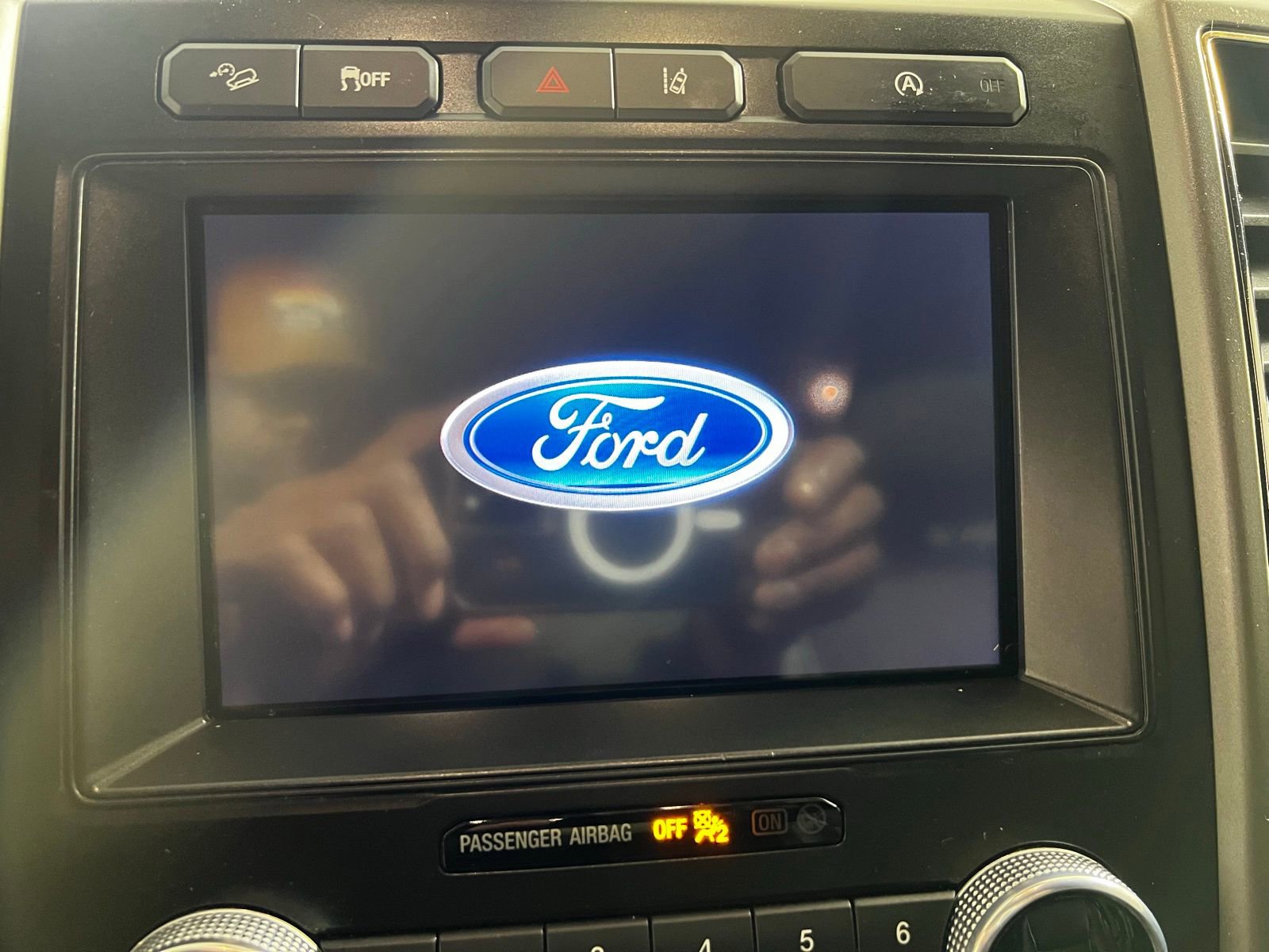 Used 2021 Ford Expedition XLT image 16