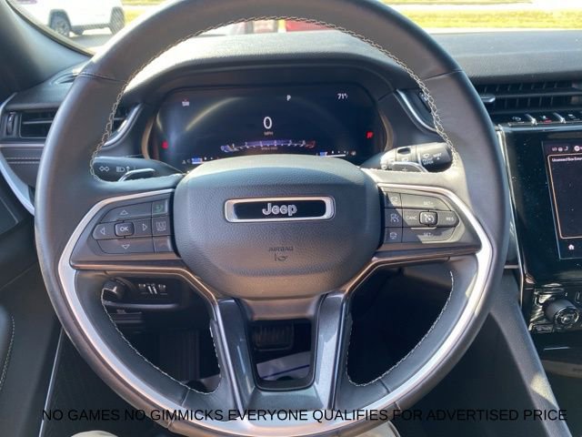 Used 2022 Jeep Grand Cherokee L Laredo image 14