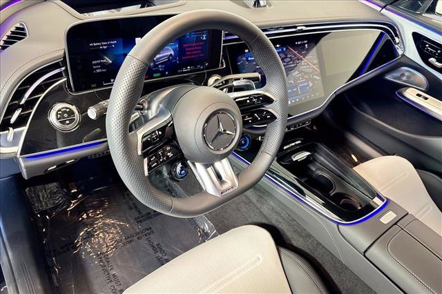 New 2026 Mercedes-Benz E 53 AMG e 4MATIC Wagon image 9