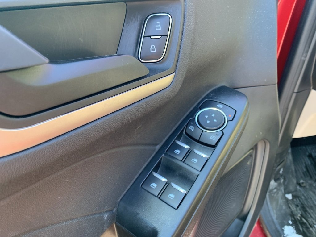 Used 2022 Ford Escape SE w/ Convenience Package image 21