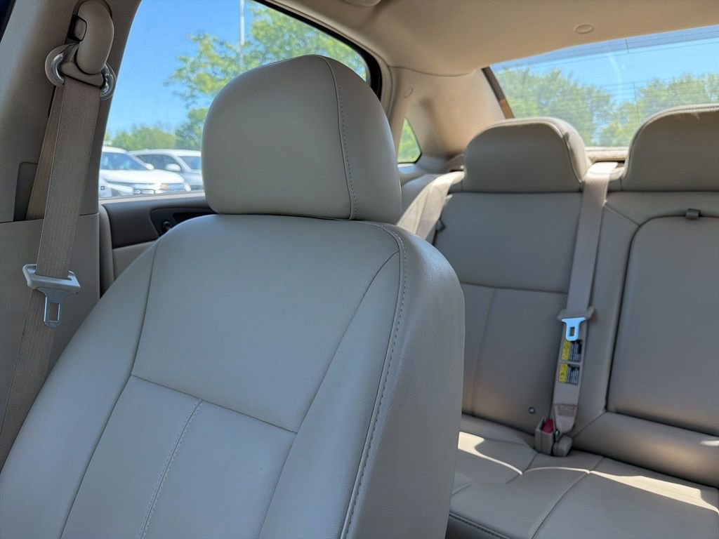Used 2008 Chevrolet Impala LT w/ Luxury Edition Package FWD image 11