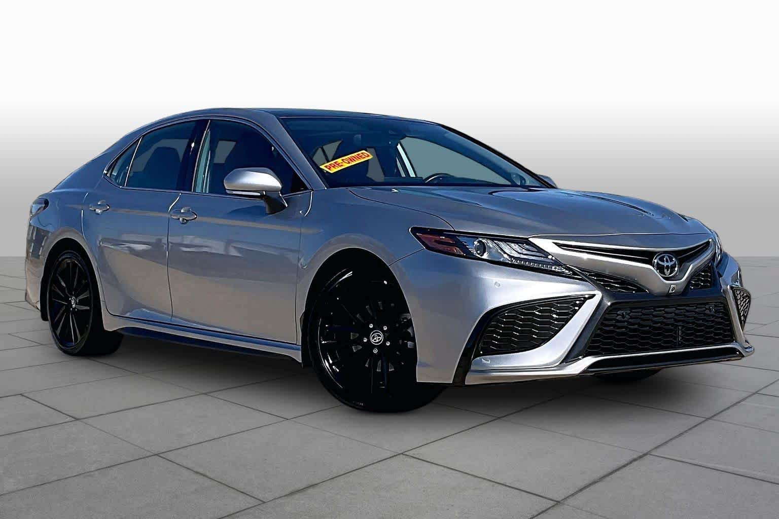 Used 2024 Toyota Camry XSE w/ Navigation Package FWD image 2