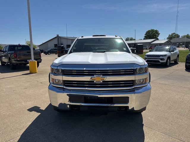 Used 2016 Chevrolet Silverado 2500 W/T w/ WT Convenience Package AWD/4WD image 2