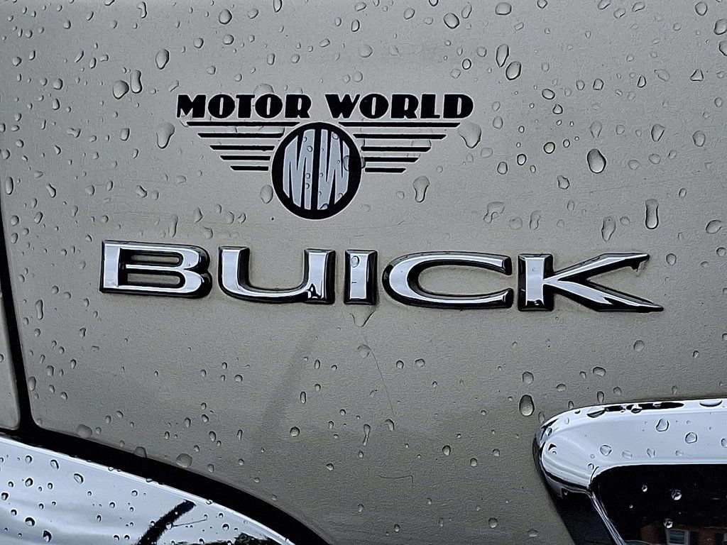 Used 2013 Buick LaCrosse Leather image 30