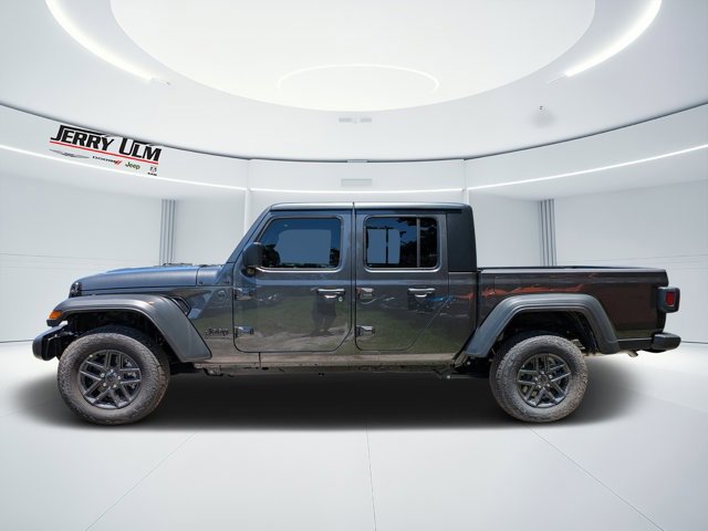 New 2025 Jeep Gladiator Sport image 5