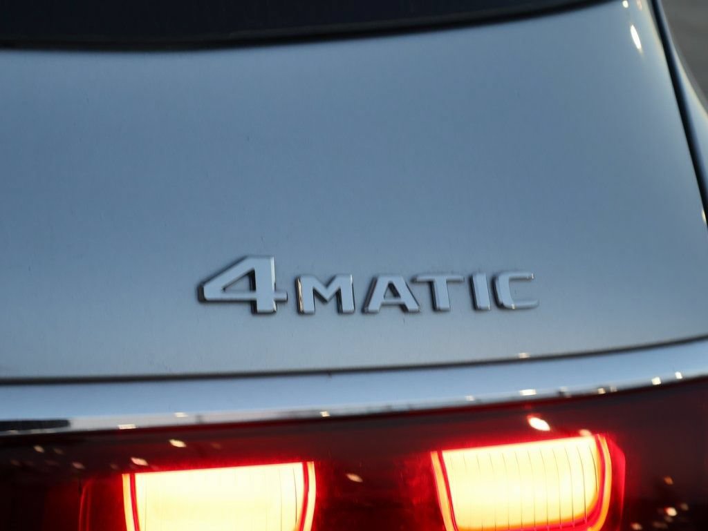 New 2025 Mercedes-Benz GLS 450 4MATIC image 9
