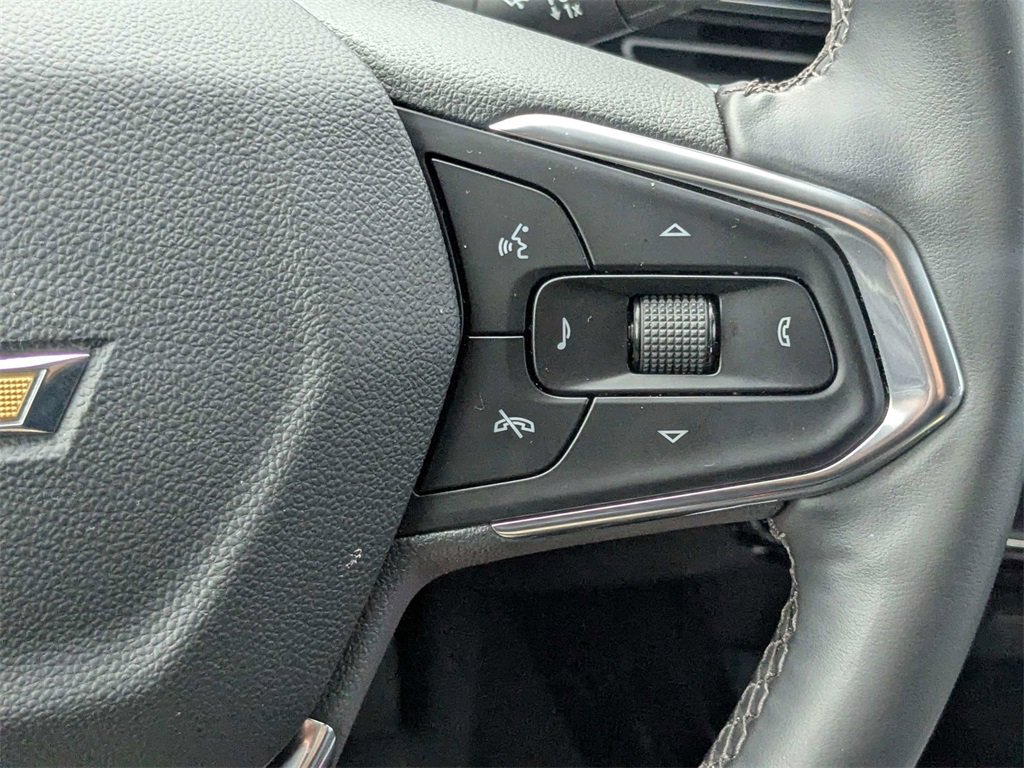 Used 2025 Chevrolet Trax LT w/ LT Convenience Package image 28