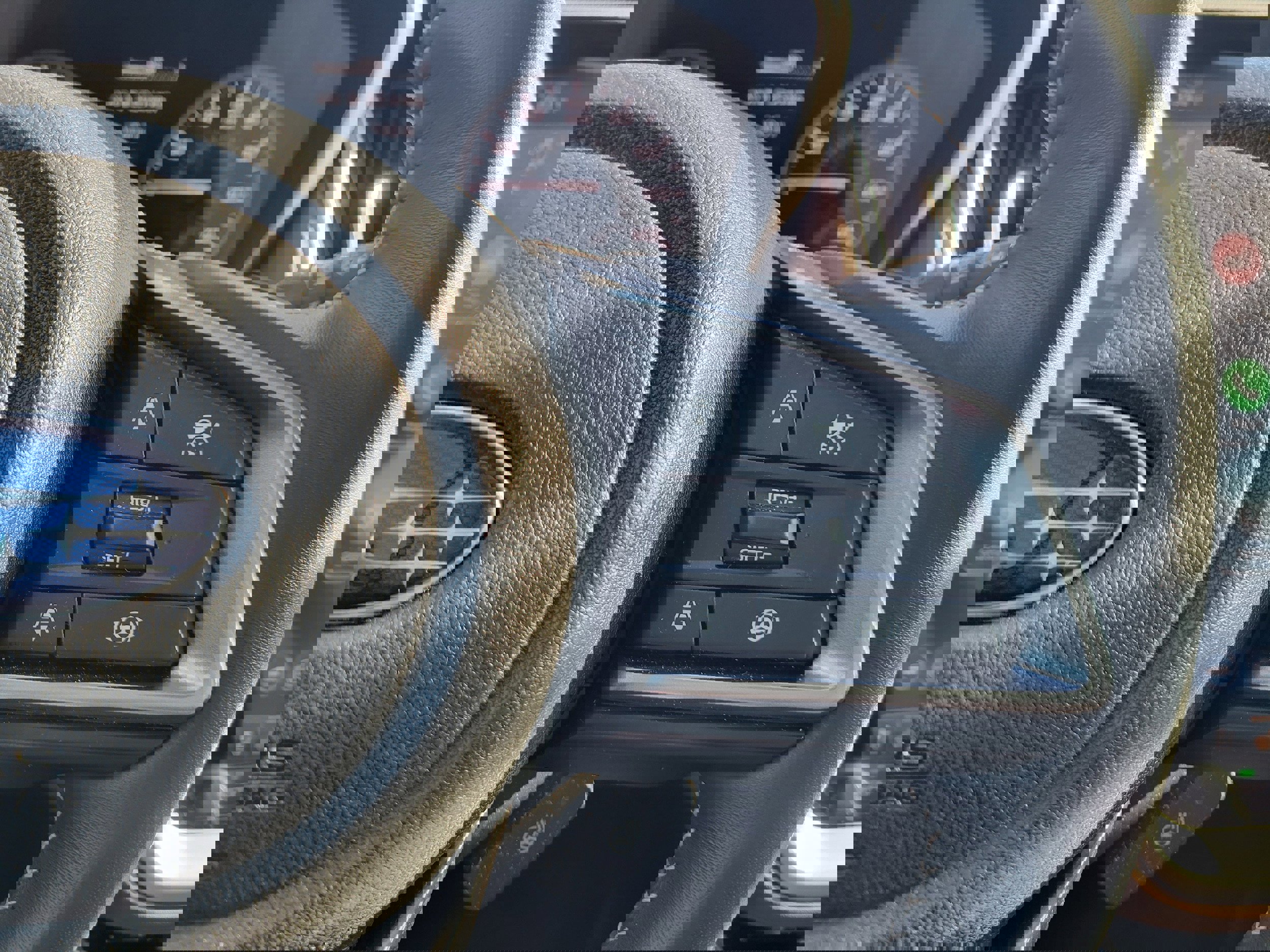 Used 2025 Subaru Outback Touring XT w/ Popular Package #2 image 15