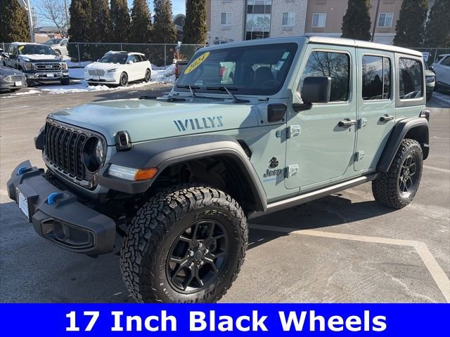 Used 2024 Jeep Wrangler Unlimited image 3