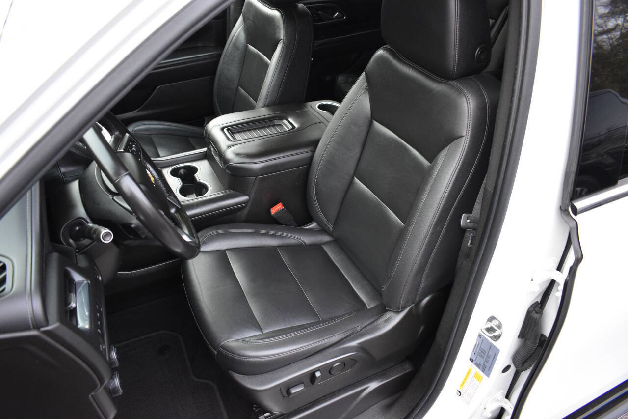 Used 2021 Chevrolet Suburban LT image 22