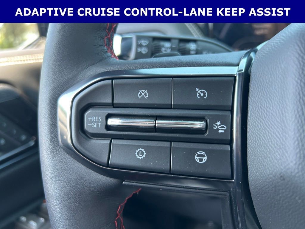 Used 2025 GMC Yukon XL AT4 Ultimate w/ LPO, AT4 Appearance Package AWD/4WD image 19