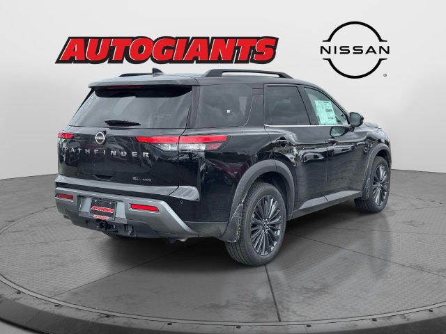New 2026 Nissan Pathfinder SL w/ SL Premium Package AWD/4WD image 2
