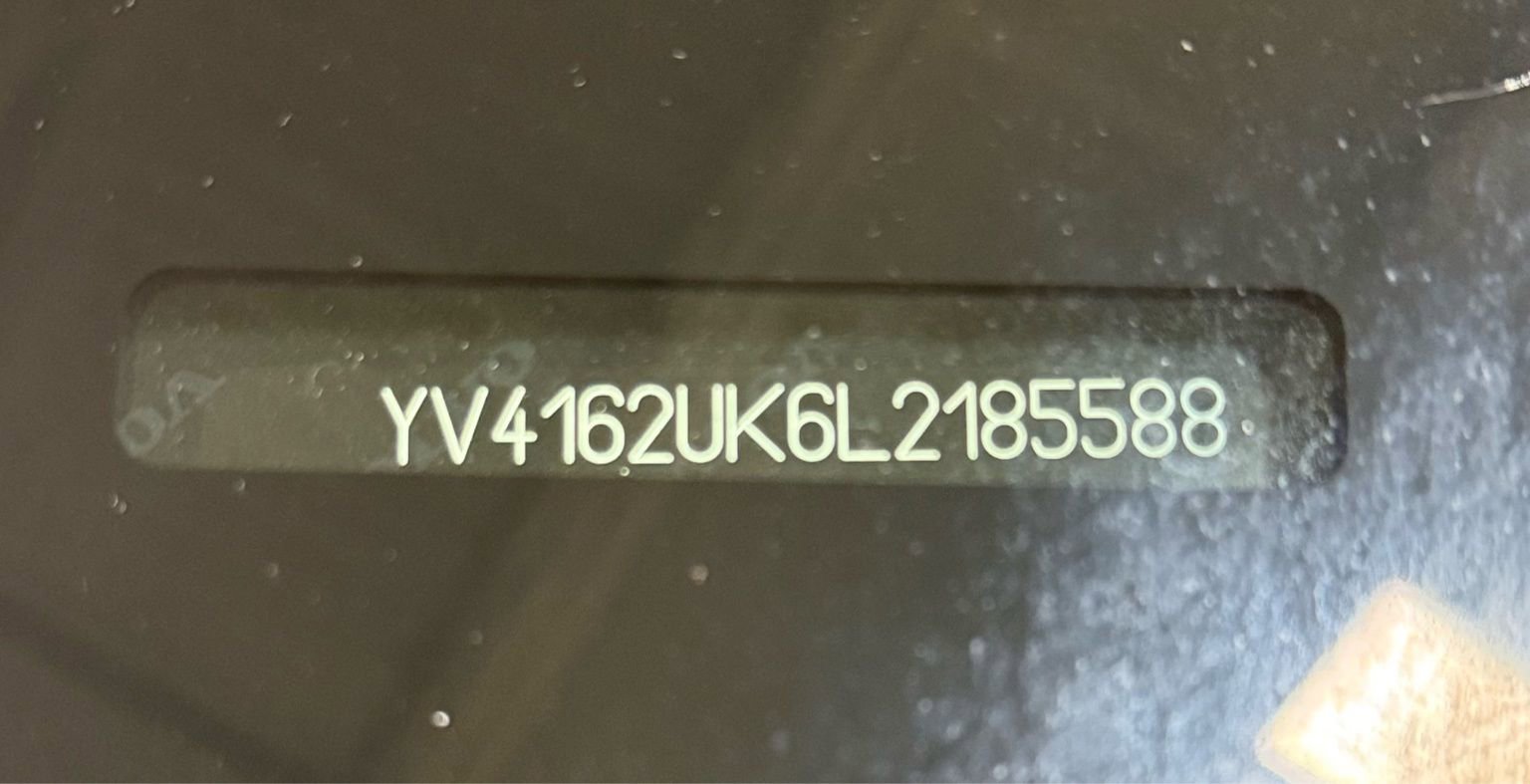 Used 2020 Volvo XC40 T5 Momentum image 71