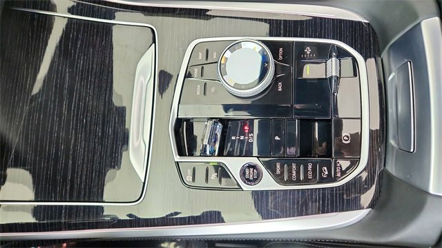 Used 2026 BMW X7 M60i image 53