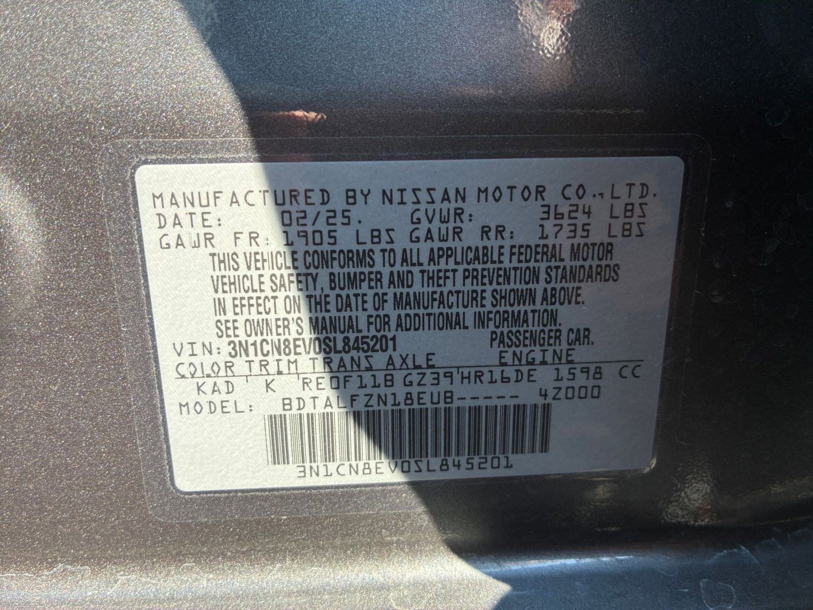 Used 2025 Nissan Versa SV image 27