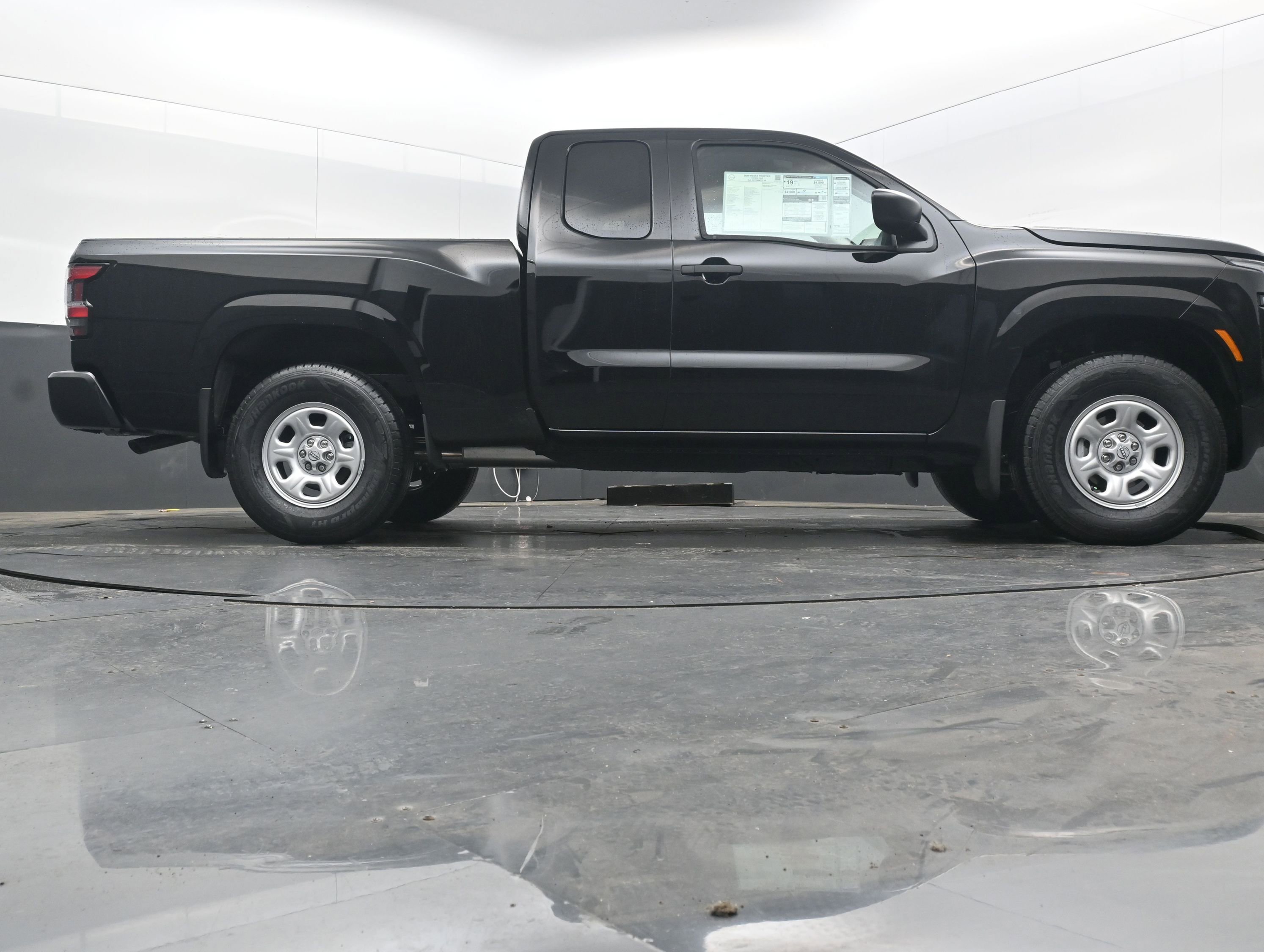 New 2026 Nissan Frontier S image 30