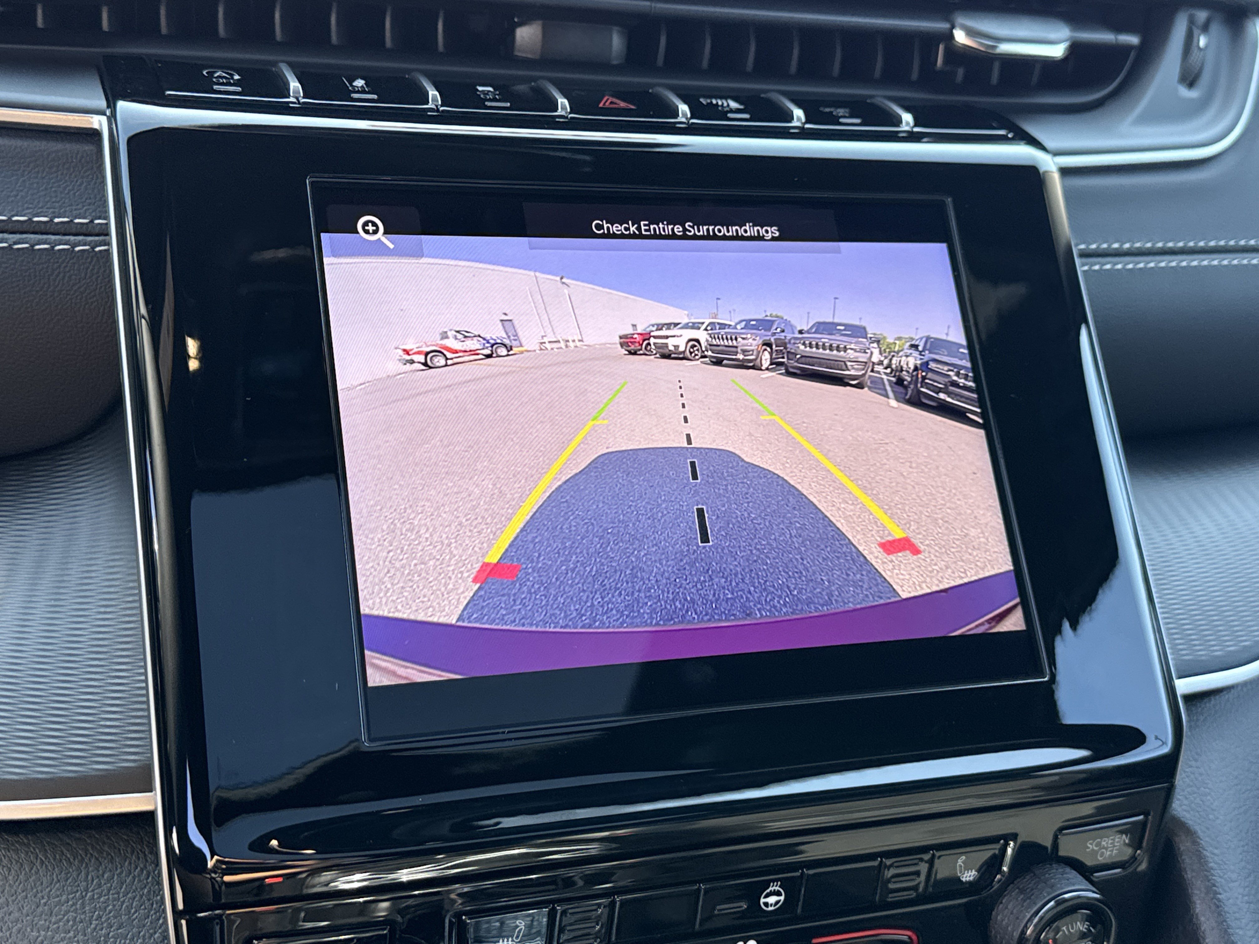 New 2025 Jeep Grand Cherokee L Altitude image 36