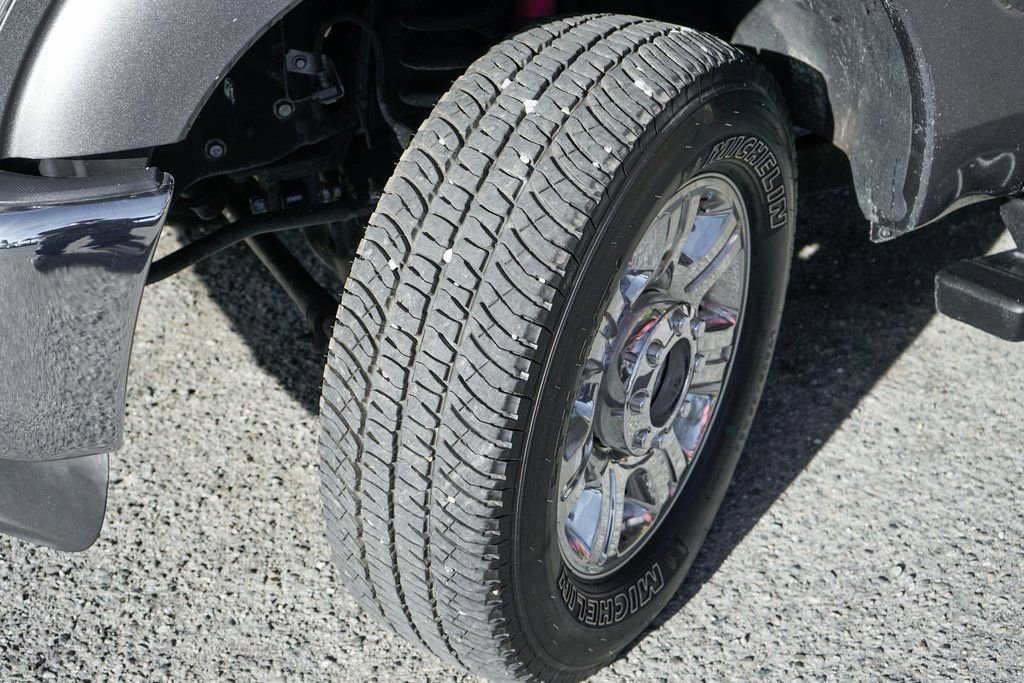 Used 2012 Ford F350 Lariat w/ Chrome Pkg image 41