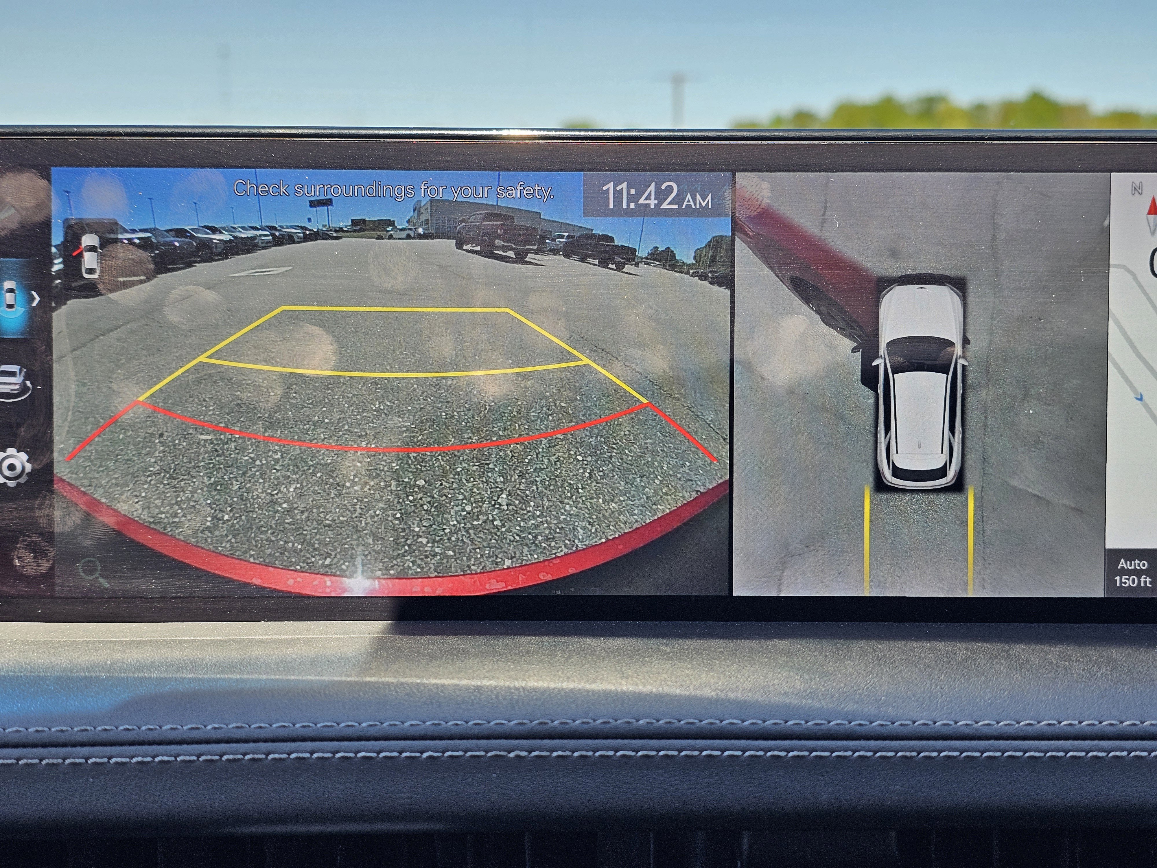 Used 2022 Genesis GV70 3.5T Sport w/ Sport Prestige Package image 31