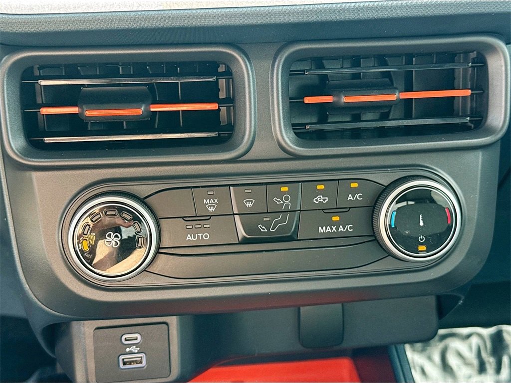 Used 2024 Ford Maverick XLT w/ Equipment Group 300A Standard image 13