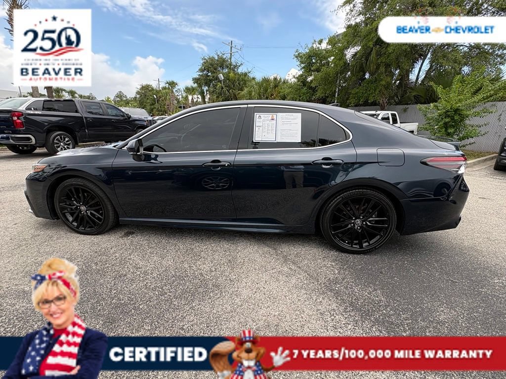 Used 2021 Toyota Camry XSE FWD image 4