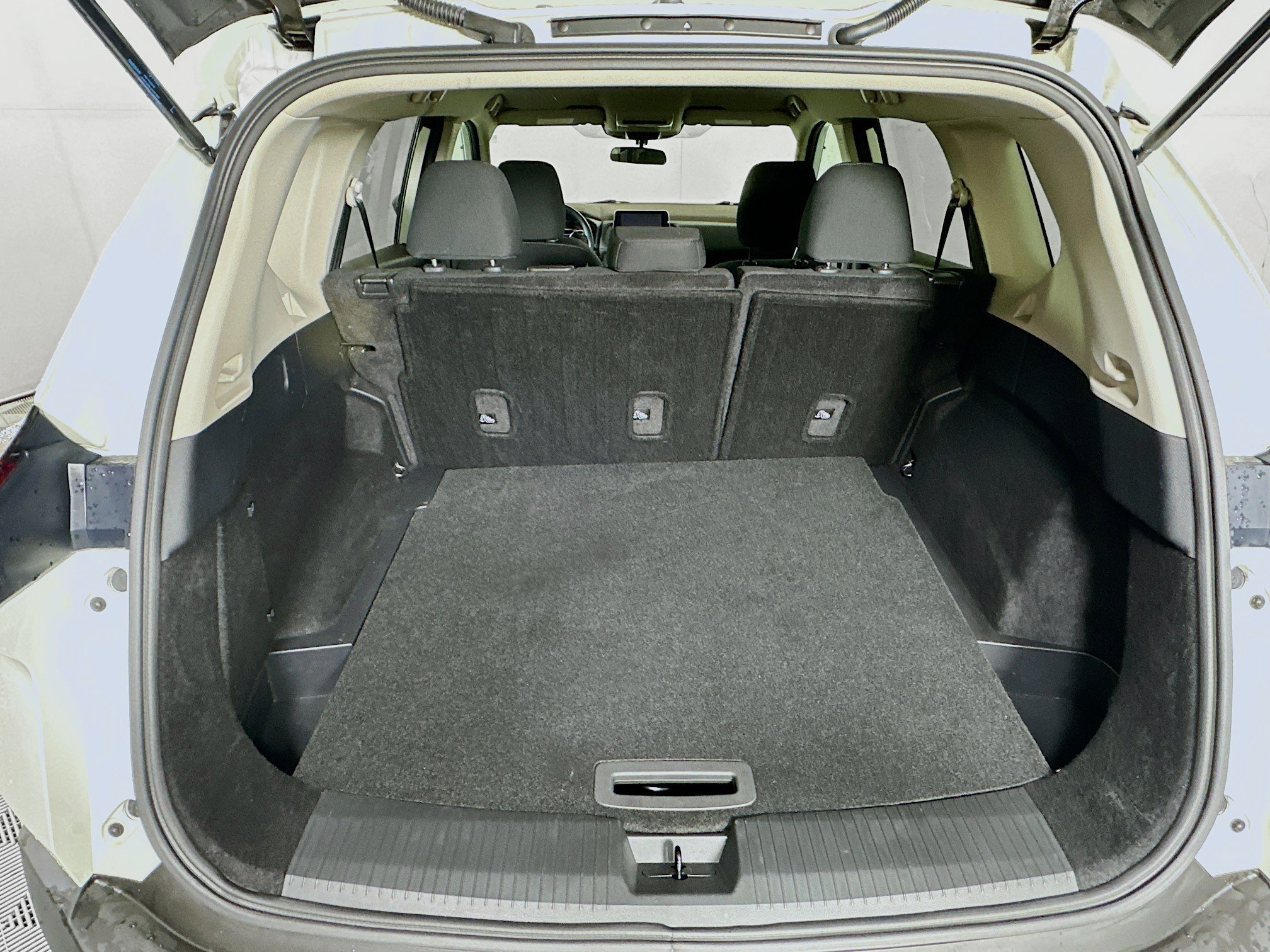 Used 2023 Nissan Rogue S AWD/4WD image 27