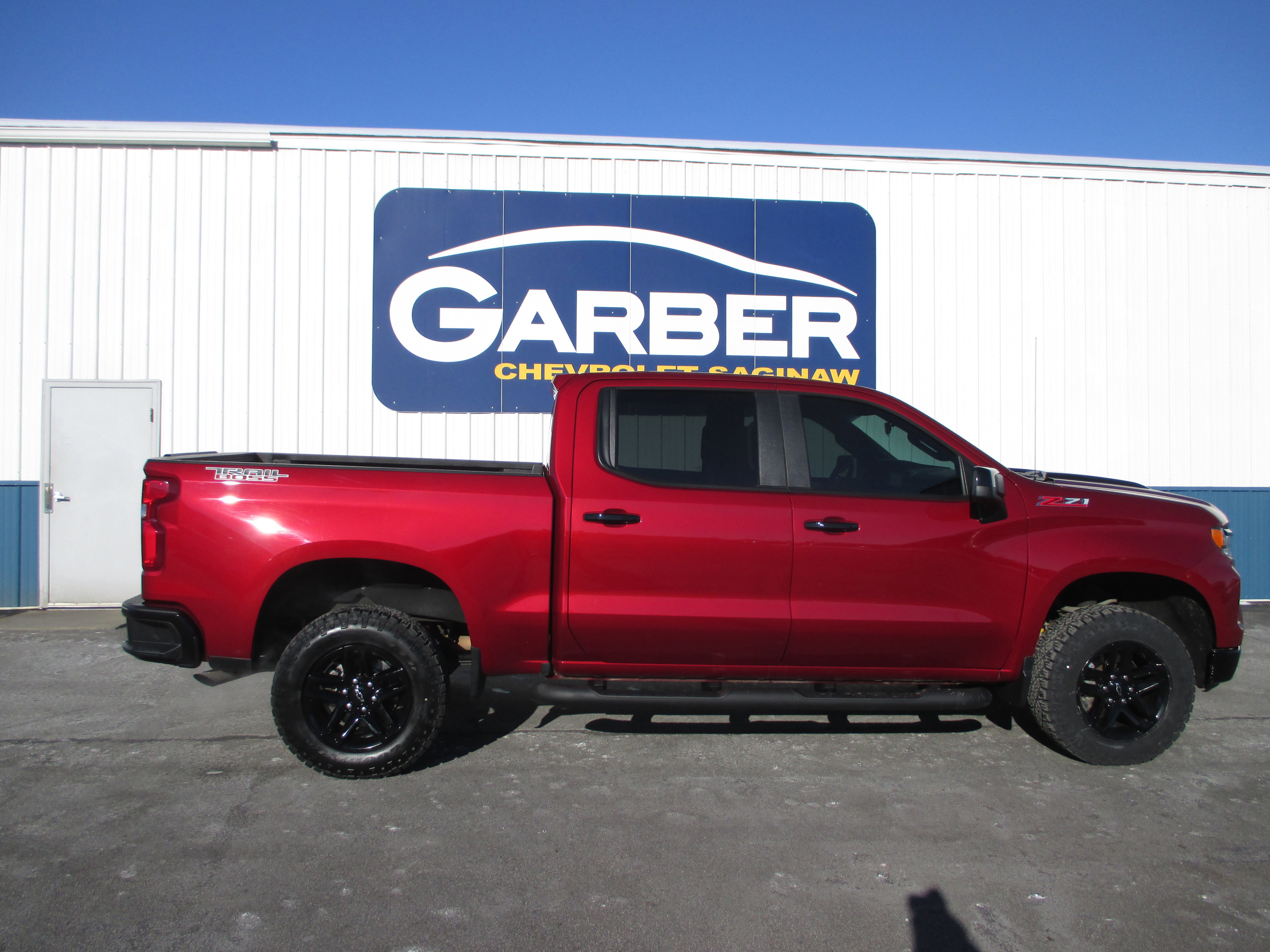 Used 2022 Chevrolet Silverado 1500 LT Trail Boss w/ Protection Package image 2