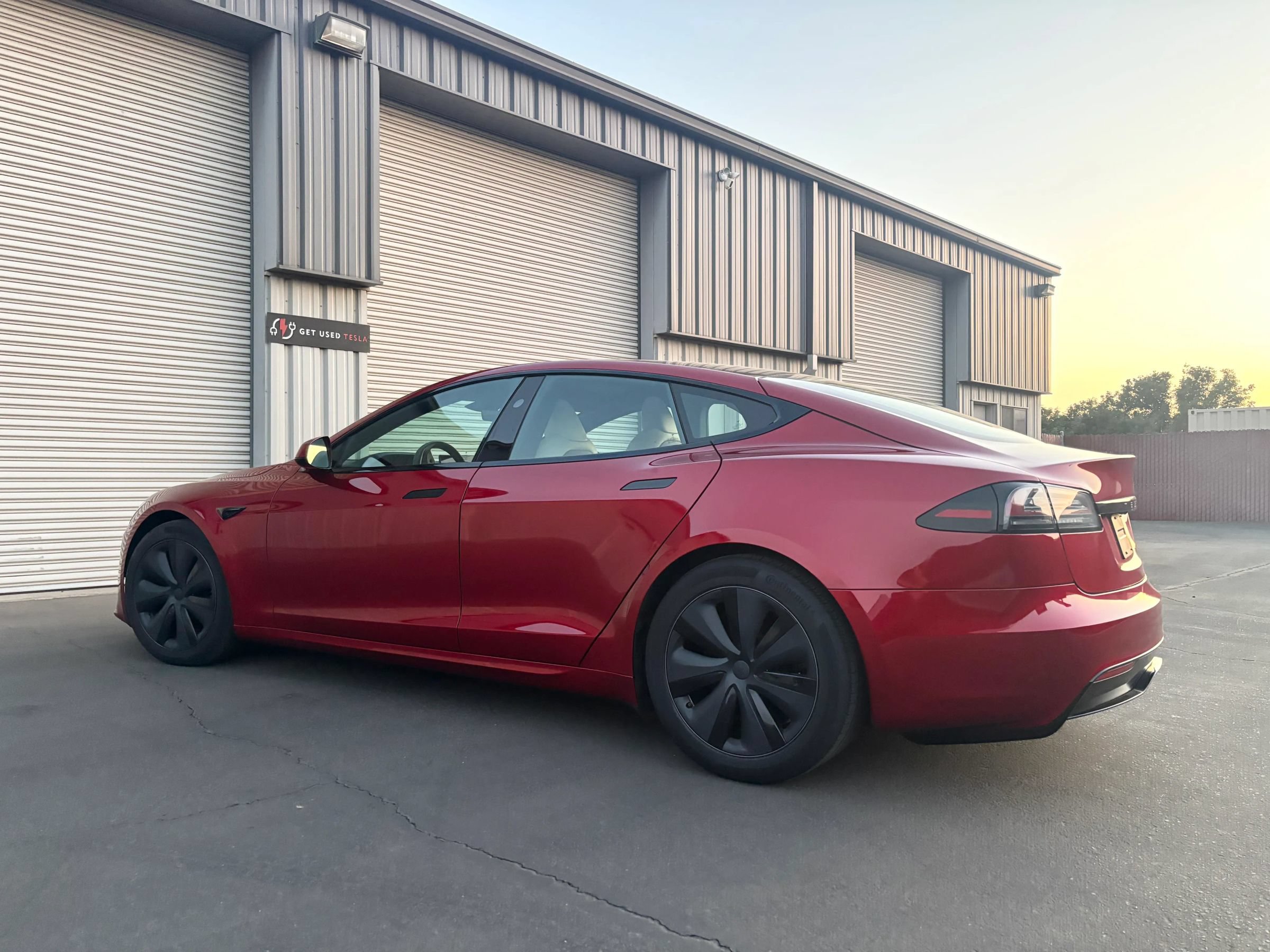Used 2023 Tesla Model S Standard Range AWD/4WD image 9