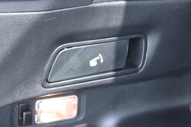 Used 2024 Mitsubishi Outlander SE AWD/4WD image 45