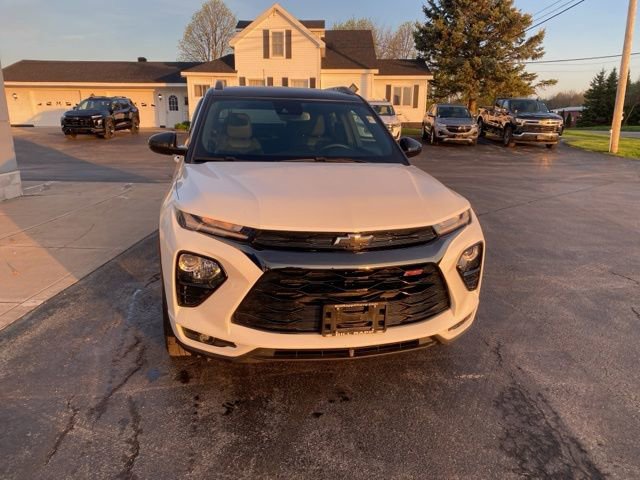 Used 2023 Chevrolet TrailBlazer RS w/ Sun and Liftgate Package AWD/4WD image 5