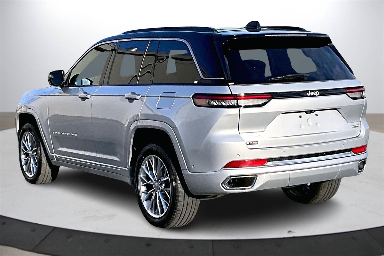 Certified 2025 Jeep Grand Cherokee Summit image 7