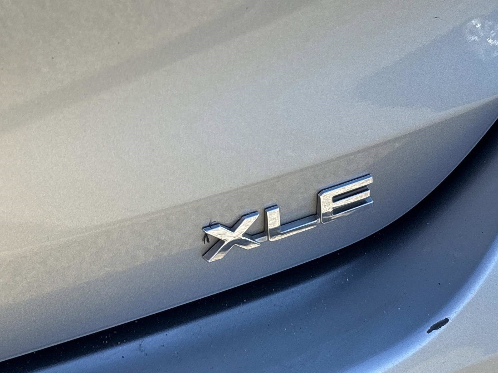 Used 2023 Toyota Highlander XLE image 13