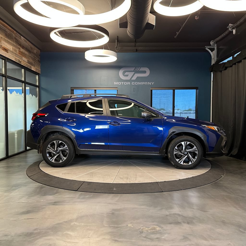 Used 2024 Subaru Crosstrek 2.5i Sport AWD/4WD image 2